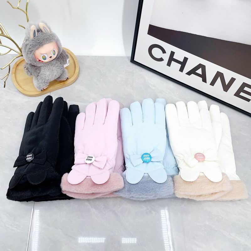 Miumiu Gloves 0806
